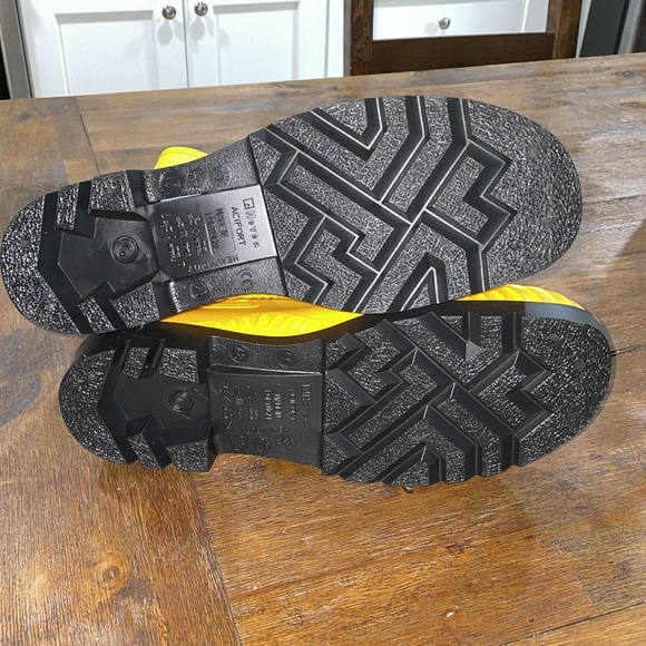 BNWOT Dunlop Acifort Steel Toe industrial use - Picture 7 of 9